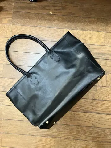 블랙 가죽 토트백