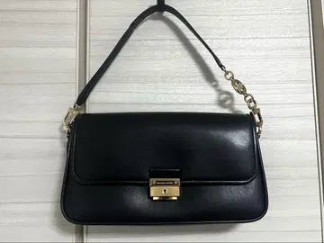 MICHAEL KORS 브래드쇼 컨버터블 숄더 스몰