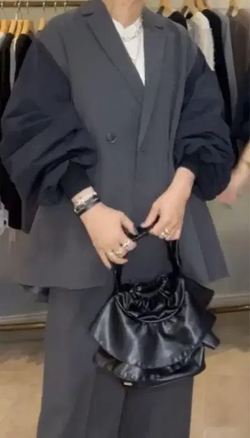 GHIGNON 소매 도킹 형태 자켓