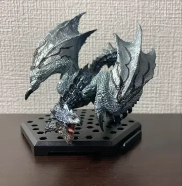 CAPCOM 몬스터 헌터 리오레우스 희귀종 피규어 몬헌