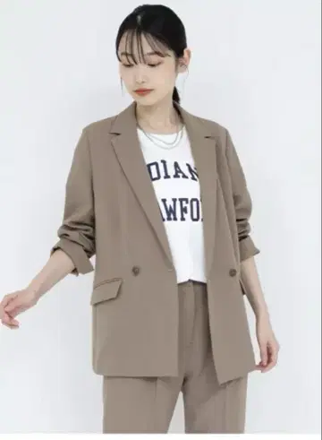 베이지 더블 브레스트 테일러드 자켓