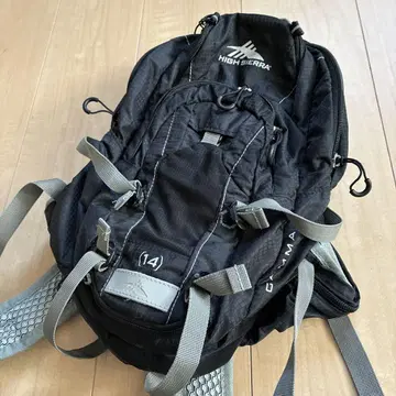 럭색 High sierra
