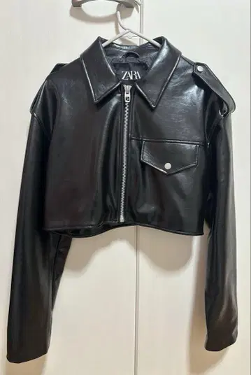 ZARA 가죽 자켓
