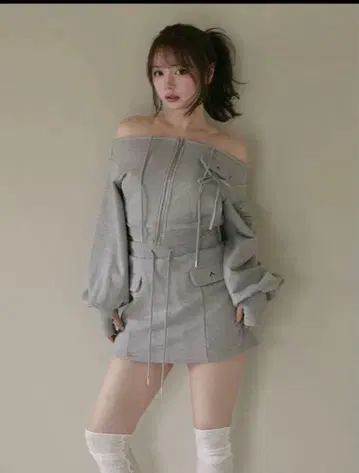 ANDMARY Cherie 오프숄더 세트업