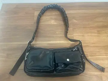 [ 새상품 ] BEAMS HEART 개더 핸들 더블 포켓 백