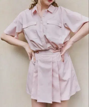 Herlipto ArmaceShortSleeve Romper 핑크