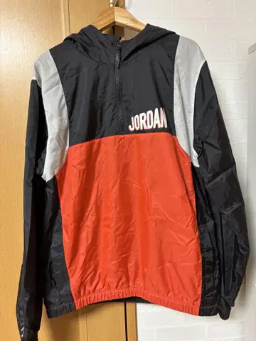 JORDAN 나일론 자켓 블랙/오렌지