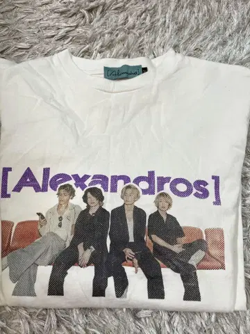 alexandros 롱 T셔츠