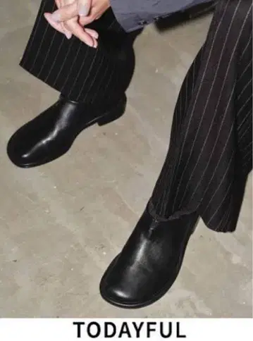 [ 새상품급 ] TODAYFUL slide leather shoes 38