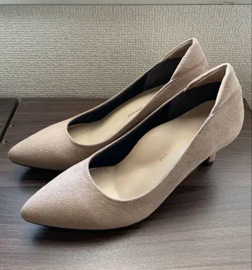 새상품급 펌프스 23.5cm