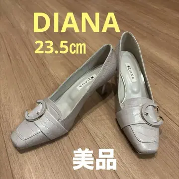 [ 새상품급 ] DIANA 다이애나 베이지 엠보 펌프스 23.5cm