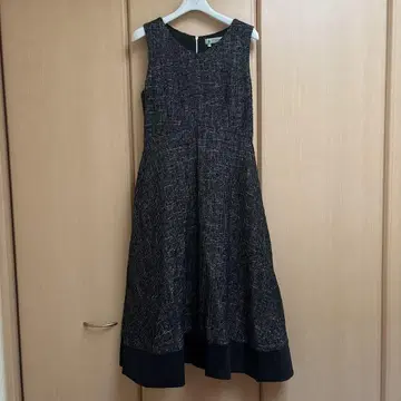 M-PREMIER COUTURE 트위드 슬리브리스 롱 원피스