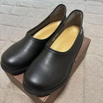 블랙 슬립온