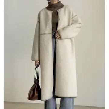 [ 미사용 새상품 ] Re:EDIT 리버서블 보아 페이크 무스탕 롱 코트