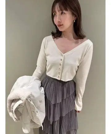 snidel 메탈 버튼 크롭 가디건 미사용 새상품