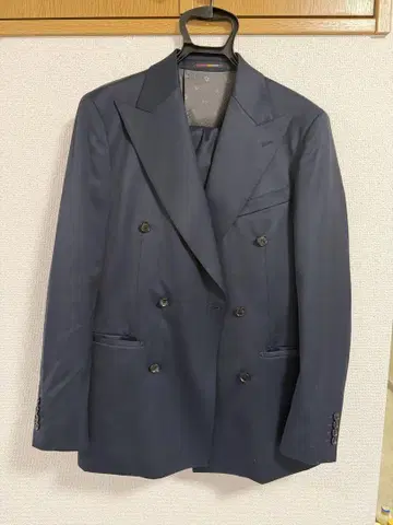 ORIHICA 네이비 더블 브레스트 자켓