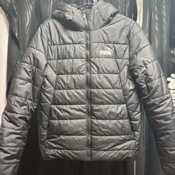 PUMA 후드 부착 블랙 다운 자켓