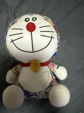 무라카미 타카시 콜라보레이션 도라에몽 봉제 인형 유니클로 한정판