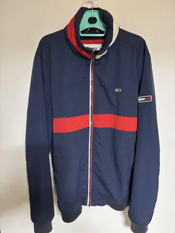 TOMMY JEANS 나일론 자켓 M 사이즈