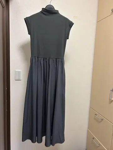 하이넥 티셔츠 원피스 프렌치 슬리브