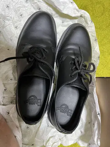 [새상품급] UK8 닥터마틴 1461 MONO BLACK 3홀