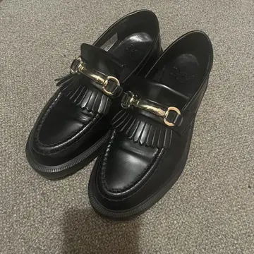 닥터마틴 ADRIAN 스너플 비트 로퍼 24cm UK5