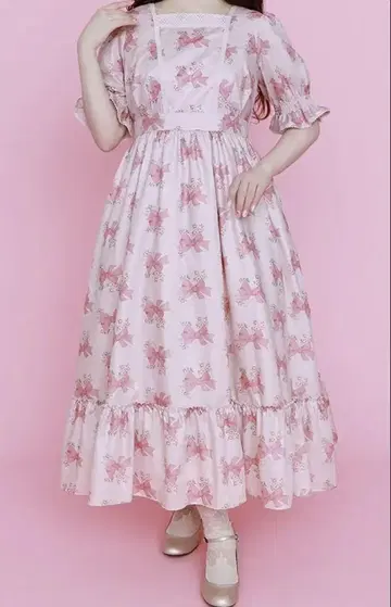 Melody Basket Ribbon Rose 요크 절개 원피스