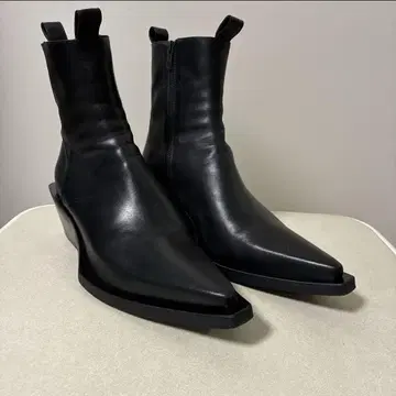 조던 루카 메탈 힐 부츠 스틸레토