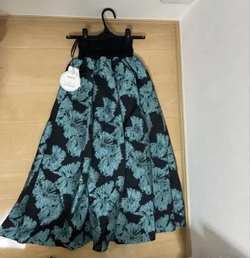 MONILE 모니레 스커트 블랙