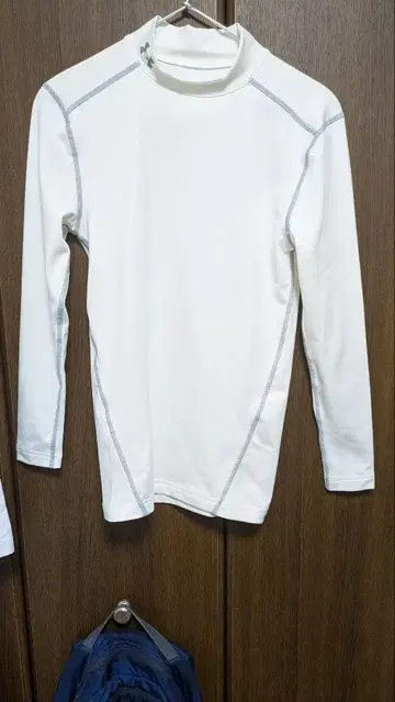 Under Armour M's Training MD 화이트