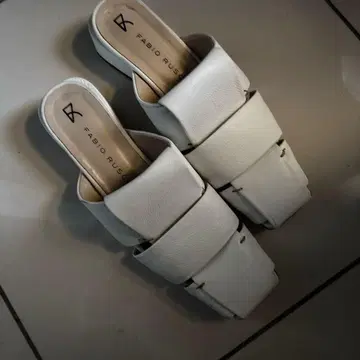 파비오 루스코니 샌들 36