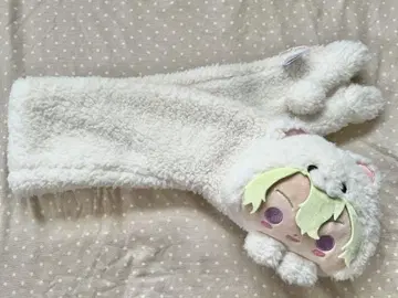 앙스타 토모에 히요리 화이트 베어 머플러