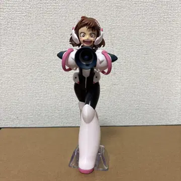 제일복권 나의 히어로 아카데미아 우라라카 오챠코 피규어