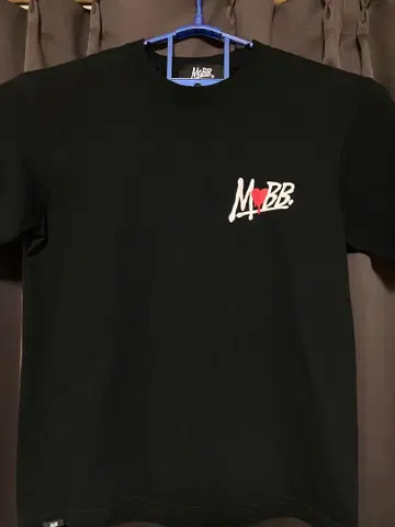 MOBB 블랙 T셔츠