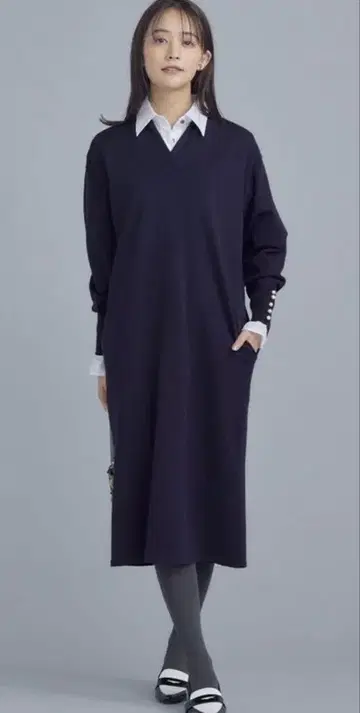 온워드 쿠미쿄쿠 V넥 니트 원피스 5 네이비