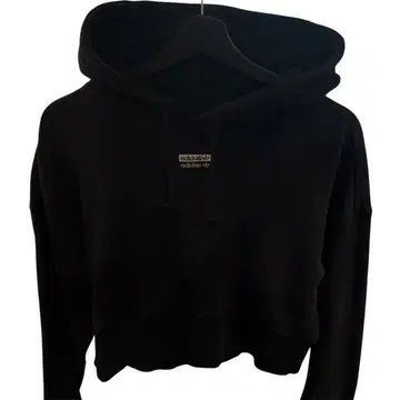 아디다스 크롭 후드티 크롭 기장 와펜 로고 구제 의류