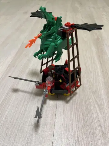 LEGO 빈티지 6037 마녀의 드래곤