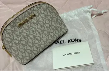 MICHAEL KORS 파우치