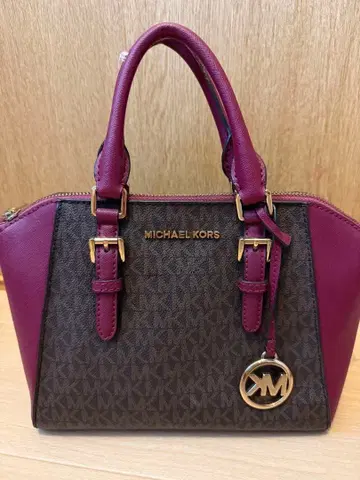 MICHAEL KORS 버건디 핸드백