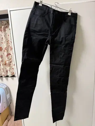 LADMUSCIAN 블랙 스키니 팬츠