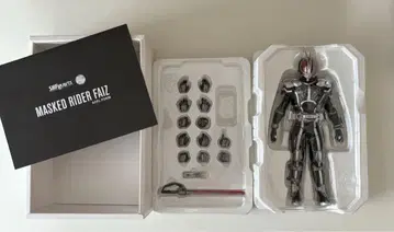 S.H.Figuarts 진골조제법 가면라이더 파이즈 엑셀 폼