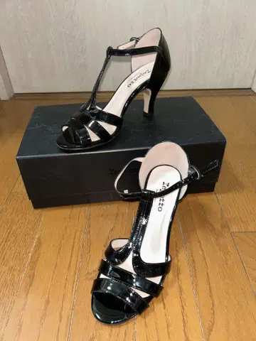 Repetto 블랙 하이힐 샌들