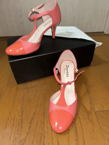 Repetto 핑크 앵클 스트랩 하이힐