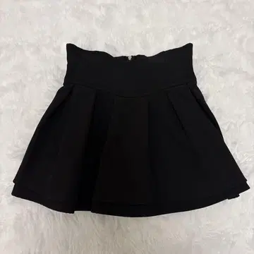 미셸 마카롱 블랙 스커트 S 사이즈 슬림 레그가 되는 스커트