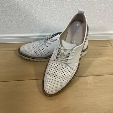 ECCO 화이트 메쉬 레이스업 슈즈