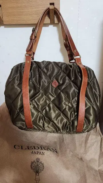 CLEDRAN 퀼팅 핸드백 보스턴 백