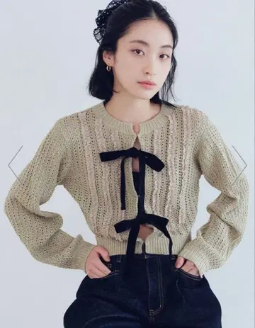 벨로아 리본 니트 가디건 릴리 브라운