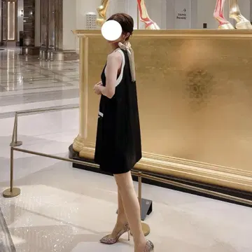[클리닝 완료] 슬리브리스 미니 원피스 블랙