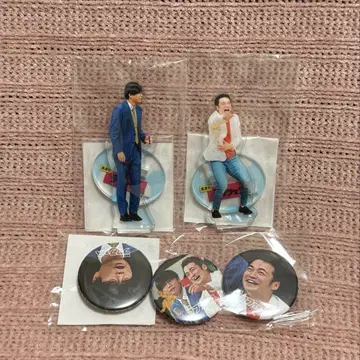 케빈 아크릴 스탠드 캔뱃지 한여름의 러프페스
