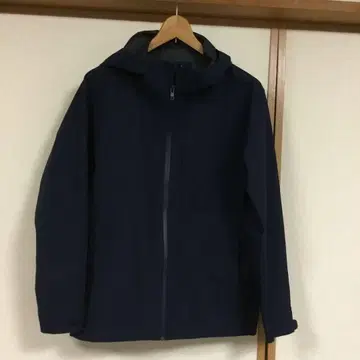 UNIQLO 네이비 블록테크 후드티 S